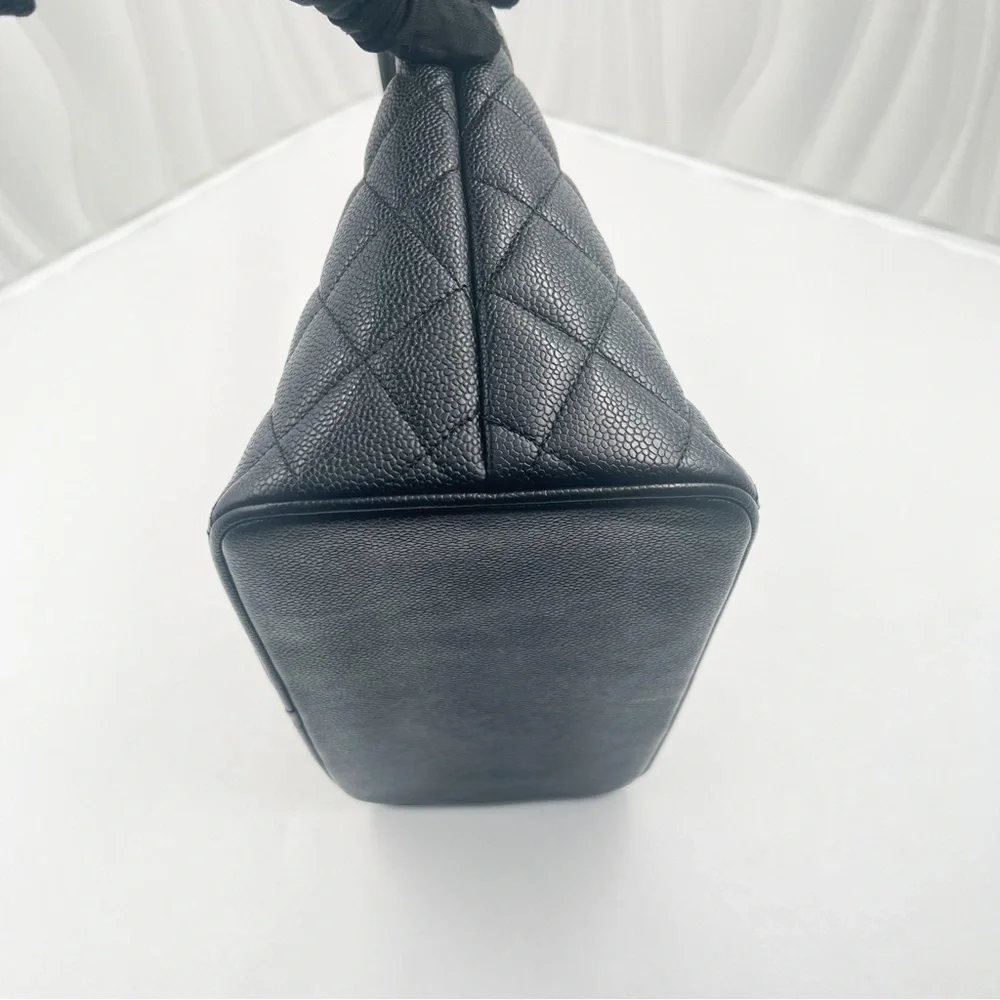 CHANEL Medallion Tote Bag Black Caviar Leather - Picture 8 of 13